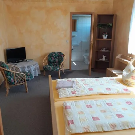 Πανσιόν Sport & Freizeit Centrum 3*